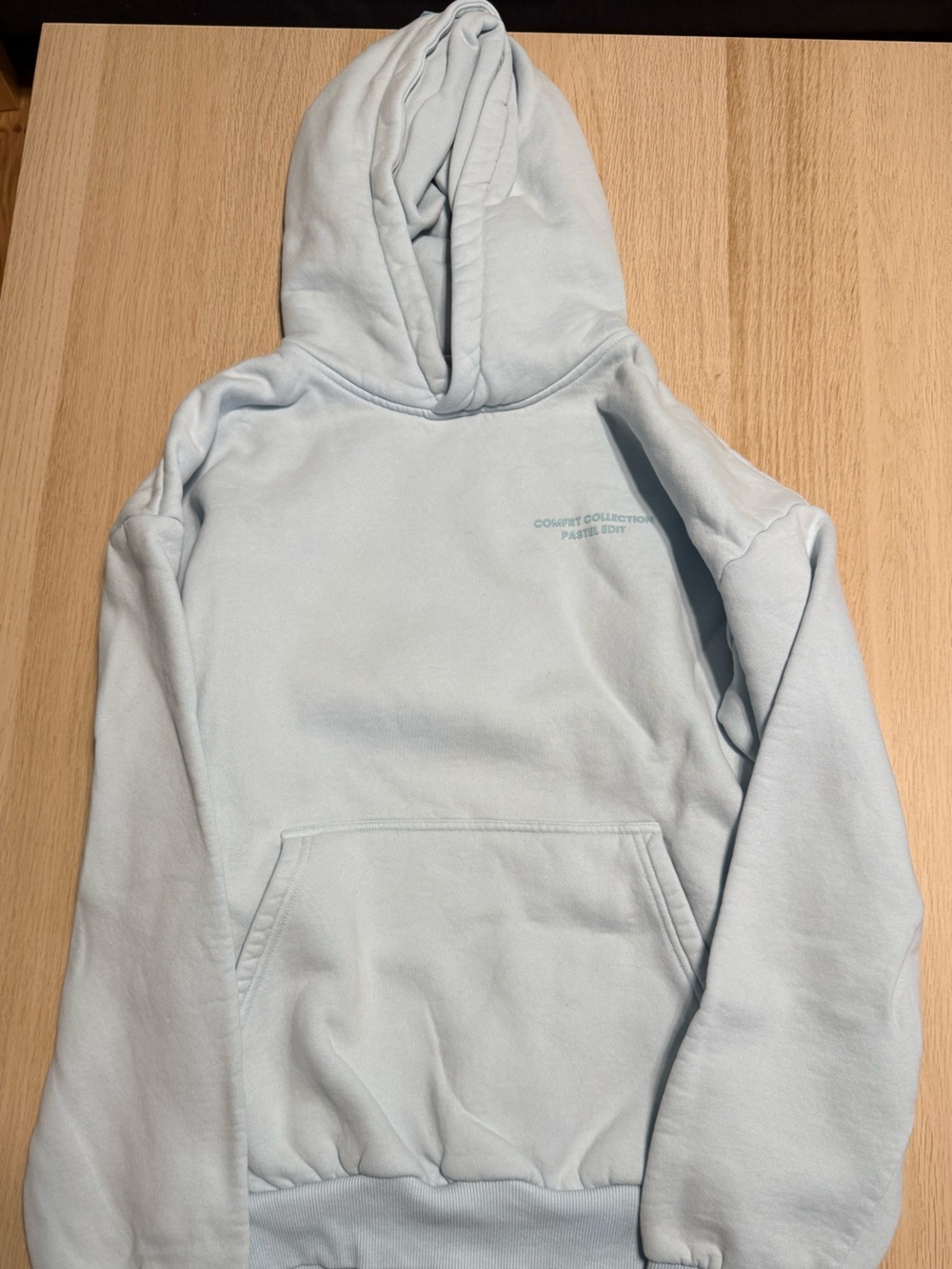 Comfrt pastel collection blue hoodie M